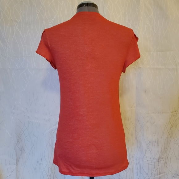 Patagonia Ruffle Sleeve Tshirt size xs - Picture 5 of 7